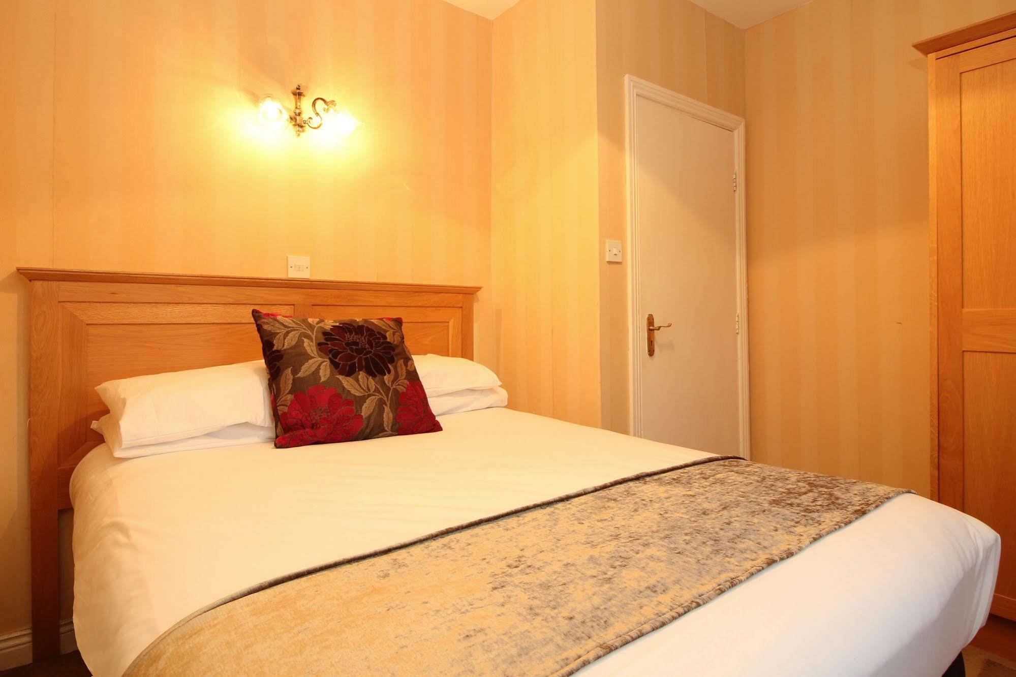 Latchfords Self Catering Apartments ダブリン エクステリア 写真