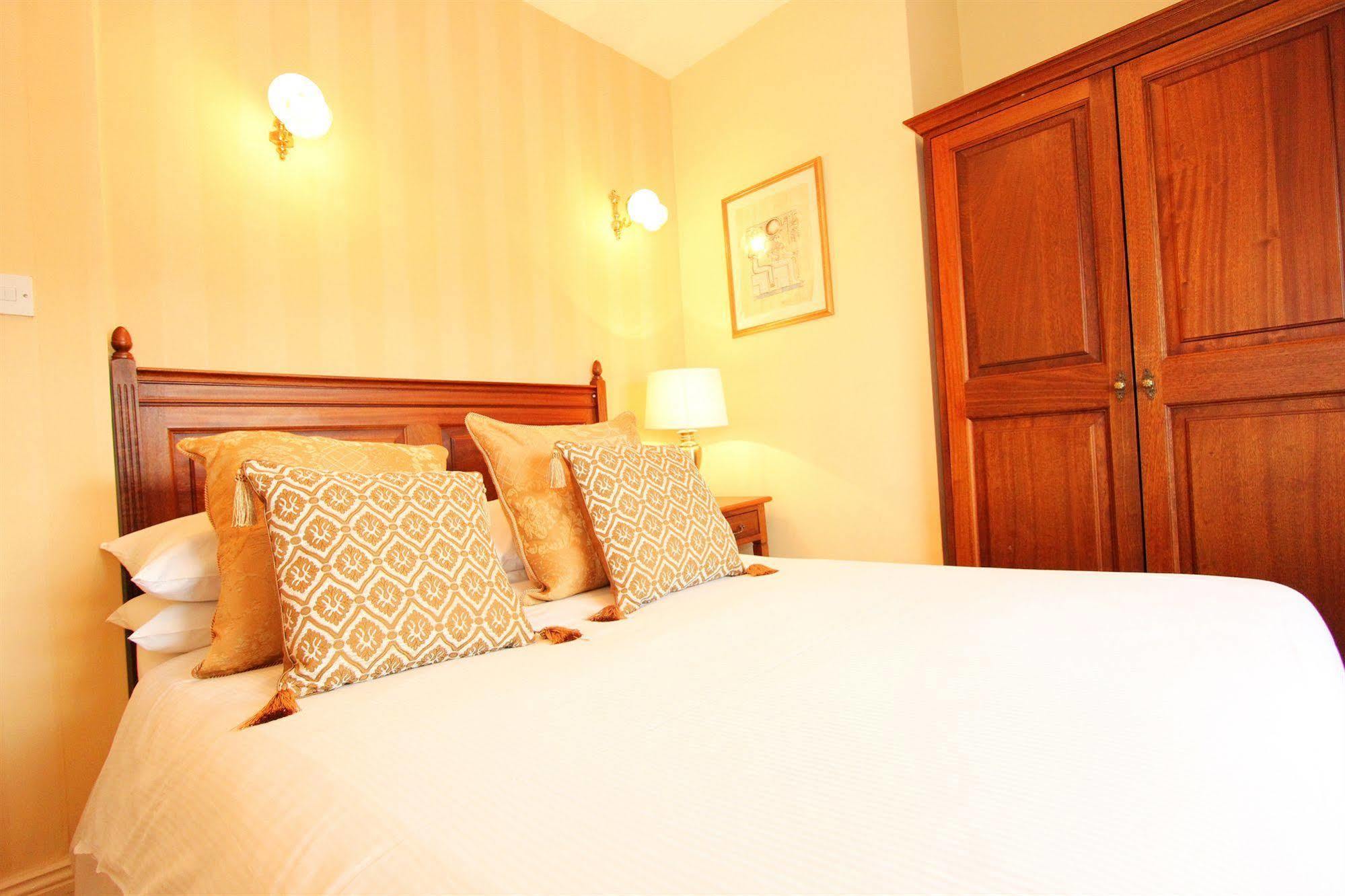 Latchfords Self Catering Apartments ダブリン エクステリア 写真