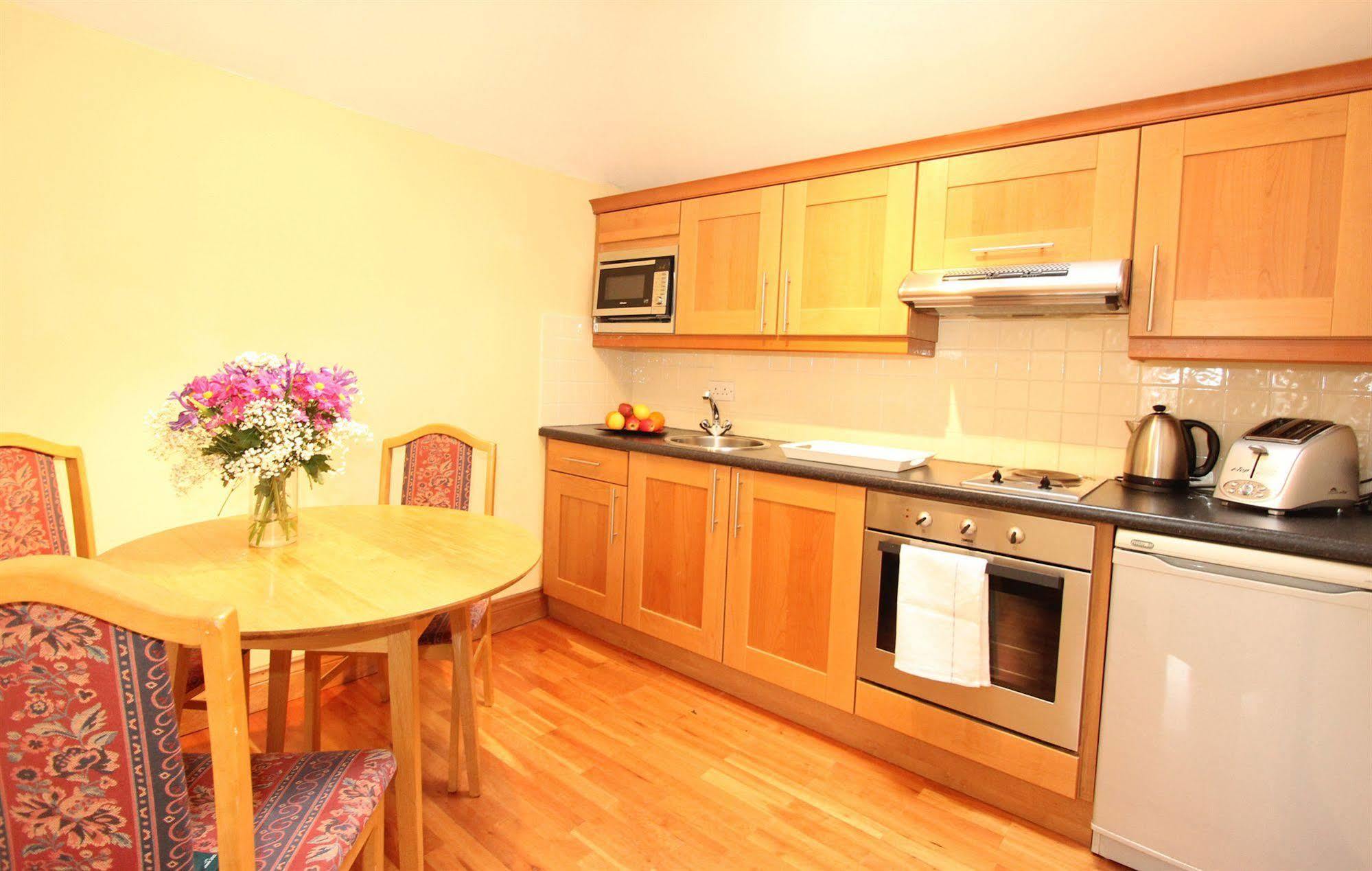 Latchfords Self Catering Apartments ダブリン エクステリア 写真